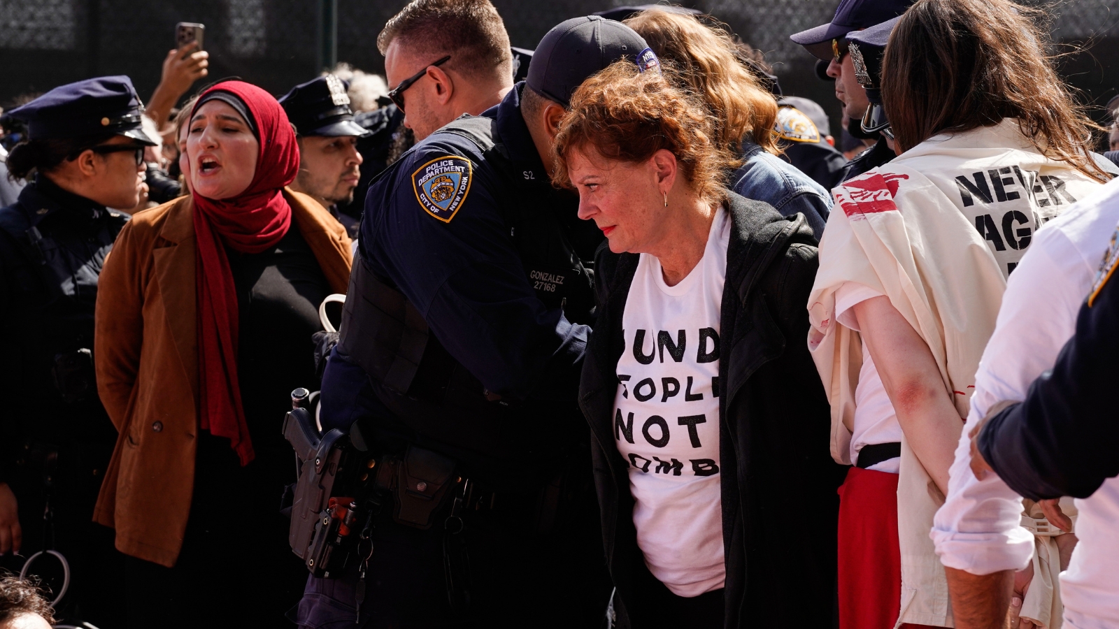 Why did actors Susan Sarandon and Hannah Einbinder protest Netanyahu outside UN? – movies Why did actors Susan Sarandon and Hannah Einbinder protest Netanyahu outside UN? – movies