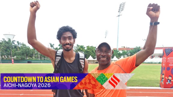 National record holder in the 400 metres Vishal TK with coach Jason Dawson. (Express Photo)