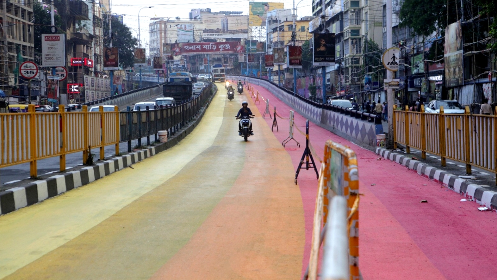 Red, pink, yellow and orange — Kolkata roads adorn new colours in BJP govt’s first Puja celebrations