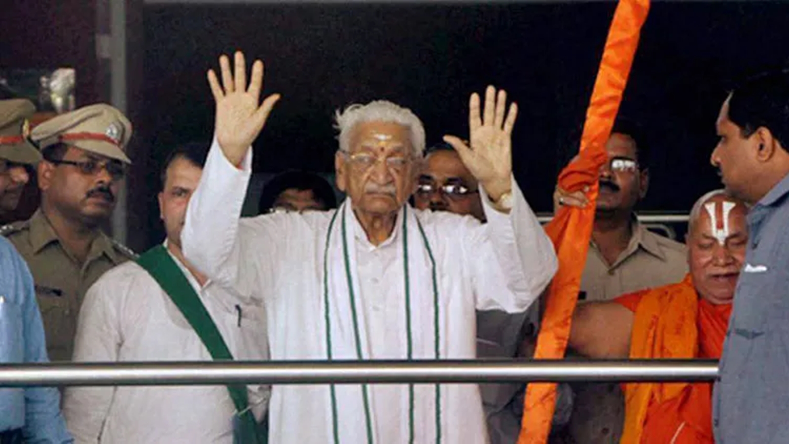 Remembering Ashok Singhal, karmayogi who worked with diligence and detachment – national Remembering Ashok Singhal, karmayogi who worked with diligence and detachment – national