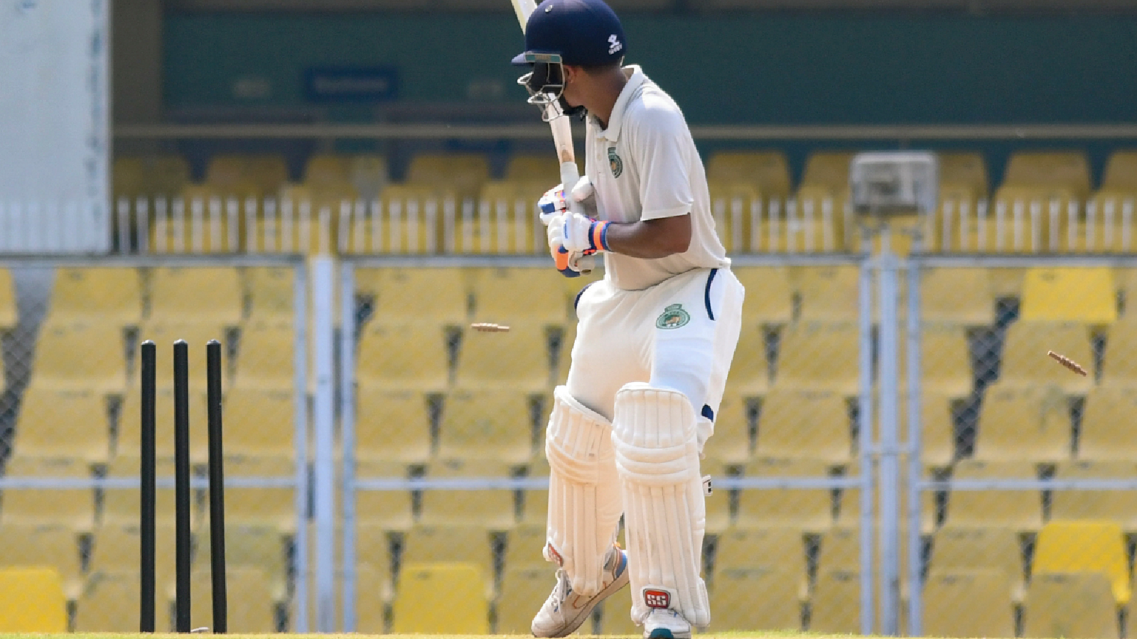 Ranji Trophy, Round 2 Day 1: 10 bowl outs, 2 five-fors and ton for Rinku Singh