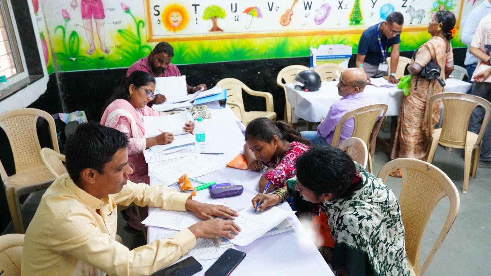 SIR in Delhi: At Jan Sunwai in Trilokpuri, families scramble to get back on electoral roll
