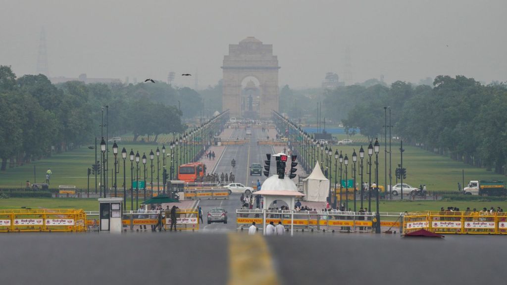 Delhi records coldest October day since 1951, orange alert
