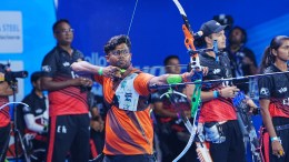 Dhiraj Bommadevara, recurve archer of Mighty Marathas in action against Prithviraaj Yodhas during day 6 of the APL Season 2. (Archery Premier League)