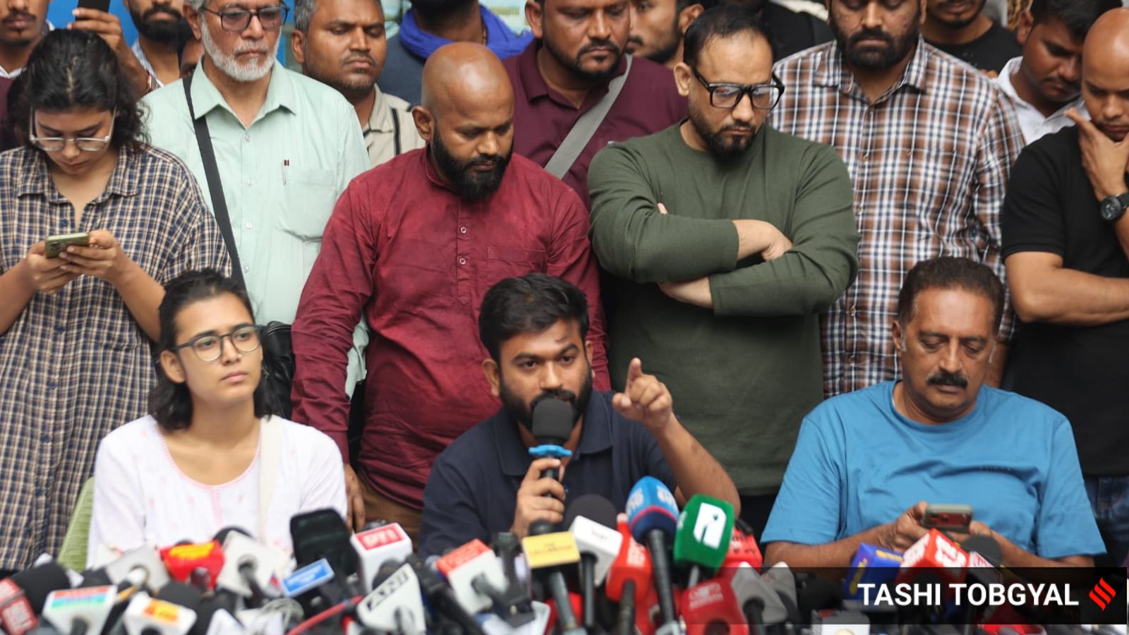 India News Live Updates, 15 October 2026: ‘Silent erasure’: Prakash Raj alleges Form 7 being used to delete Muslim voters