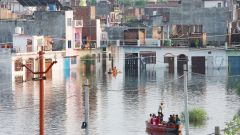 ‘How can we leave our home?’: In Lucknow, 5,000 families bear the worst of flooding