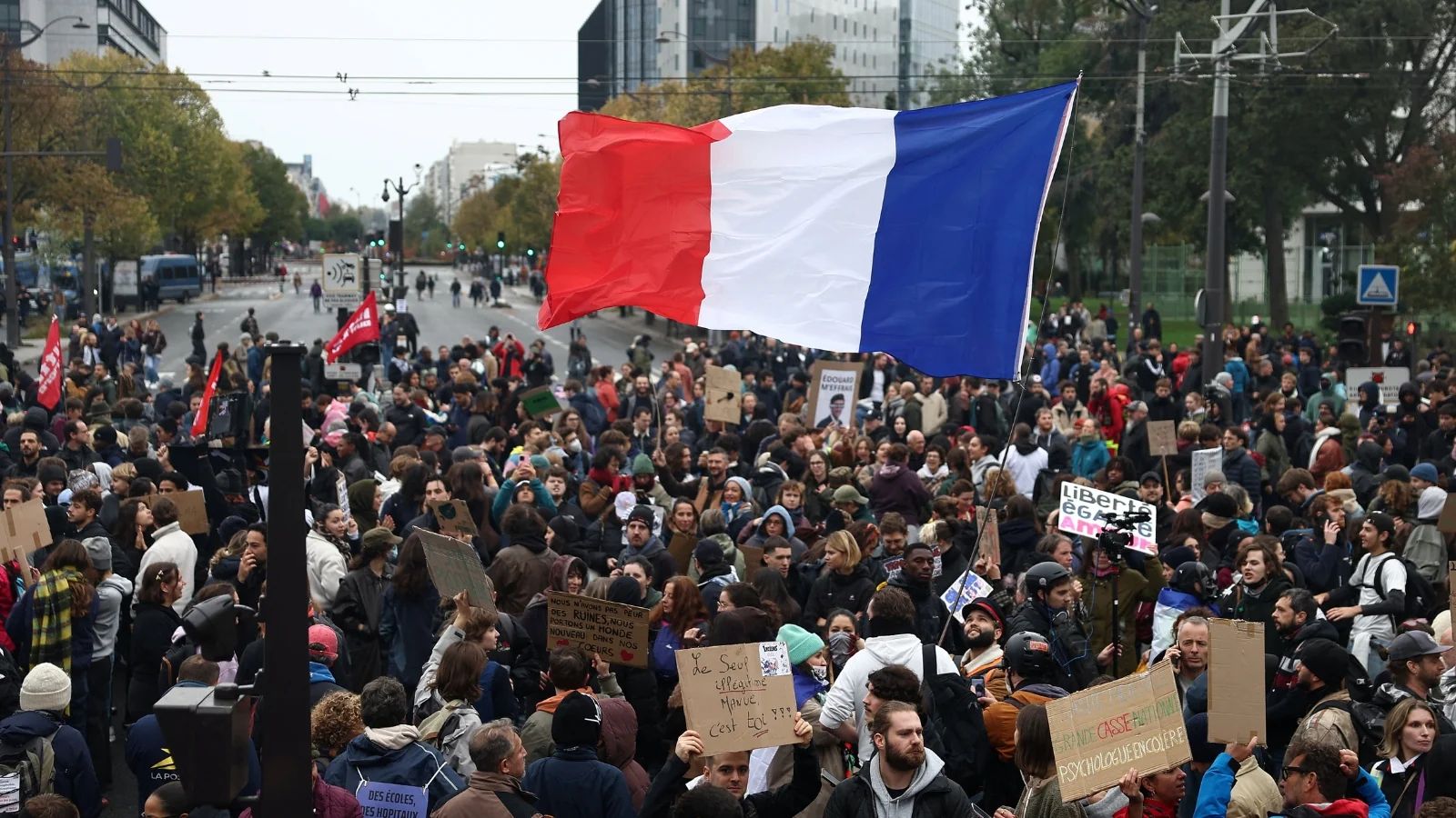 France to replace university admissions platform after protests