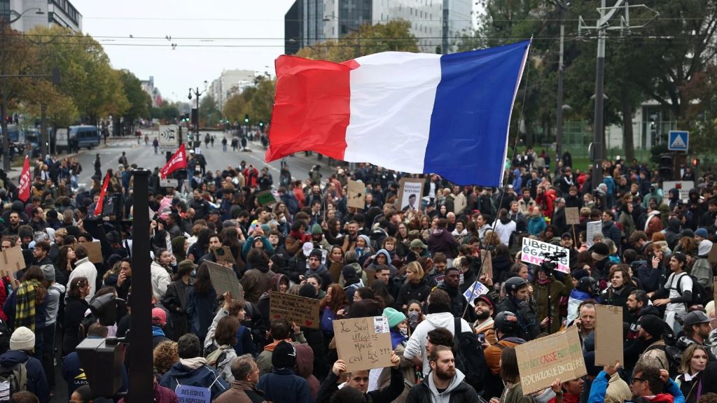 France to introduce new university admissions system in 2028