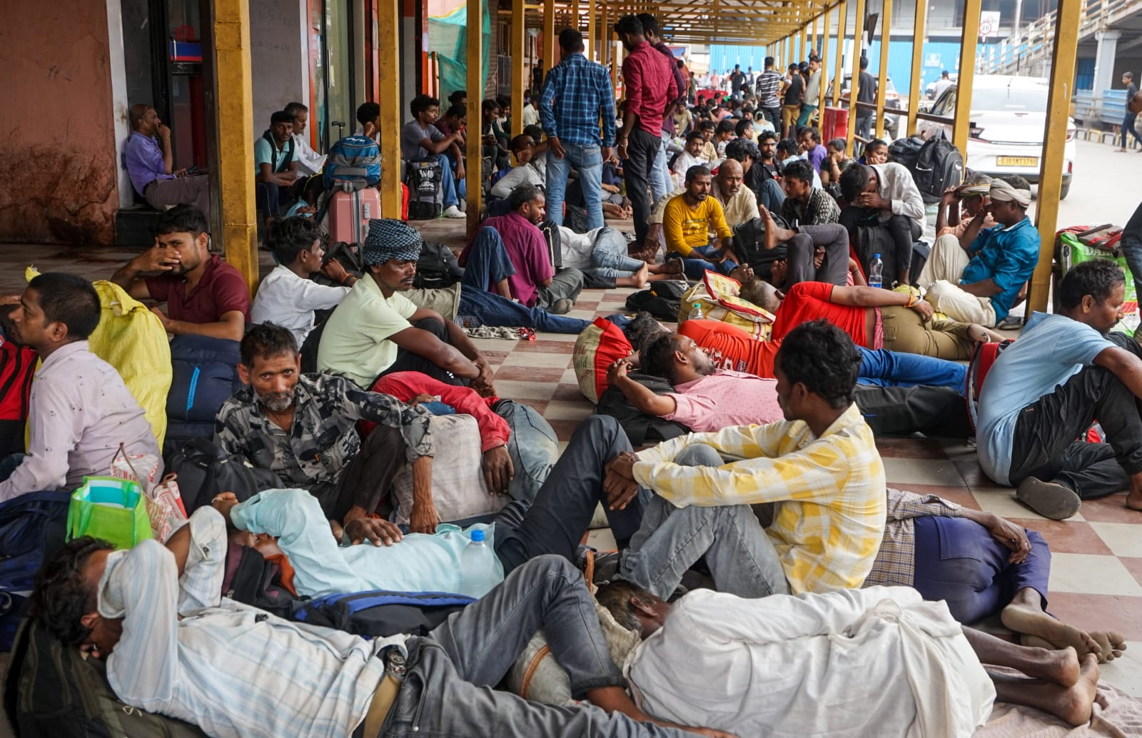 Ahmedabad Municipal Corporation plan to widen road leading to Kalupur Railway Station, Kalupur Railway Station, Ahmedabad Municipal Corporation, Ahmedabad news, Gujarat news, Indian express, current affairs