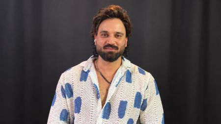 Khan returned the advance payment, while the organisers called off the shows, citing concerns over alleged threats from Bajrang Dal and Sanatan Suraksha Dal. (Instagram)