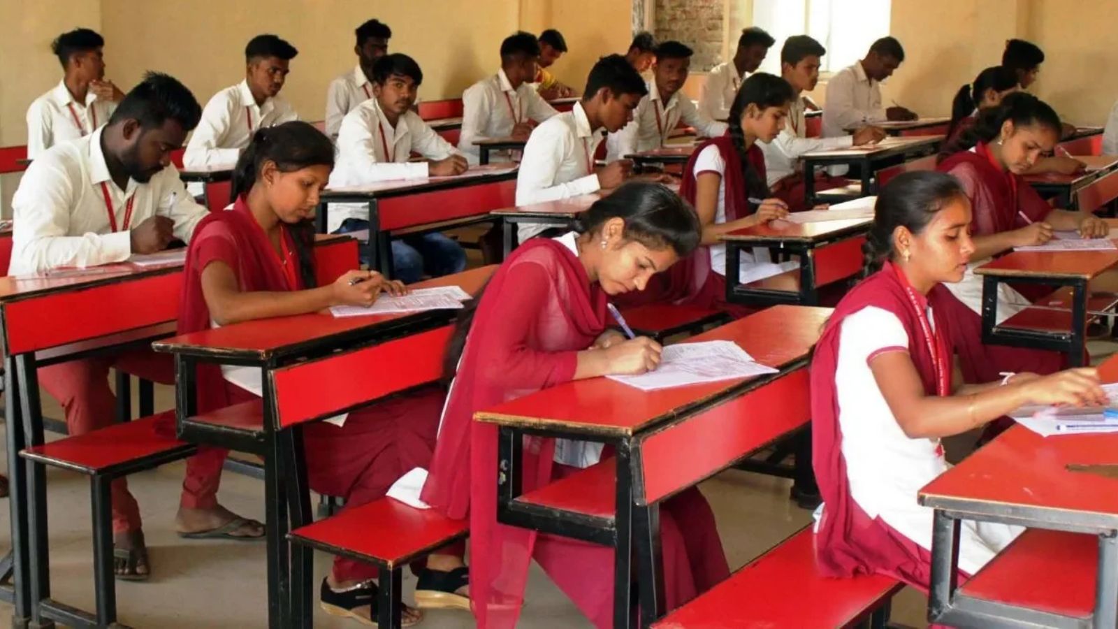 Karnataka 2nd PUC 2027 timetable out; Exam 1 from February 27