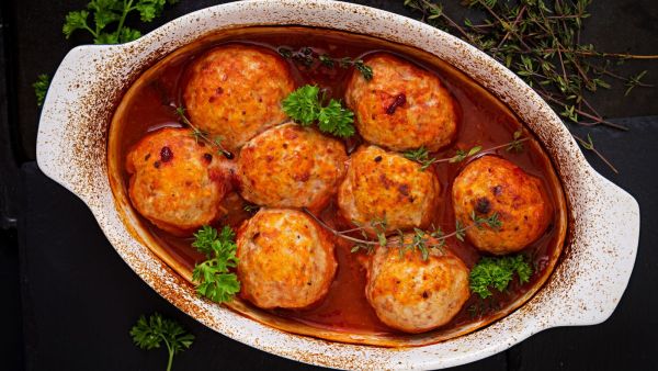 From its Persian and Central Asian kofta roots to its Indian adaptation with paneer, potatoes and vegetables, Malai Kofta has evolved over generations.