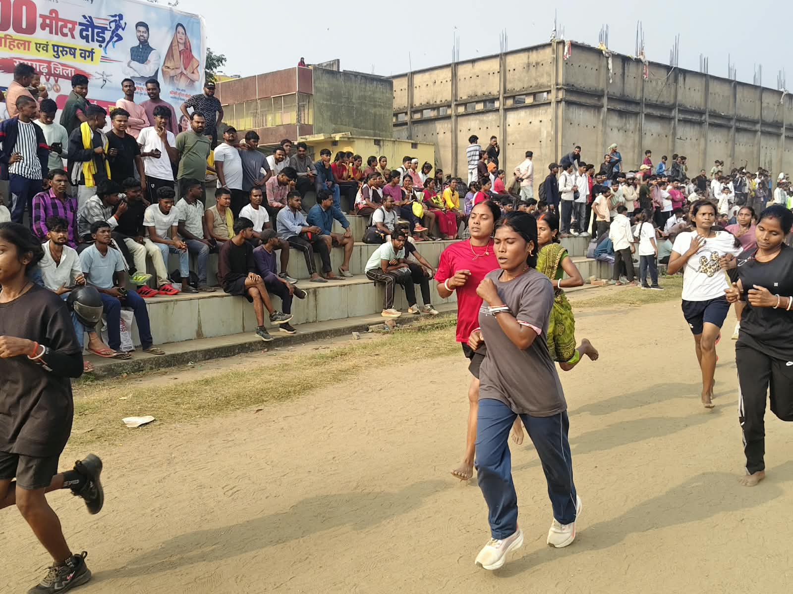 Meena completed the run in the ‘excellence’ category — those who clock under 8 minutes