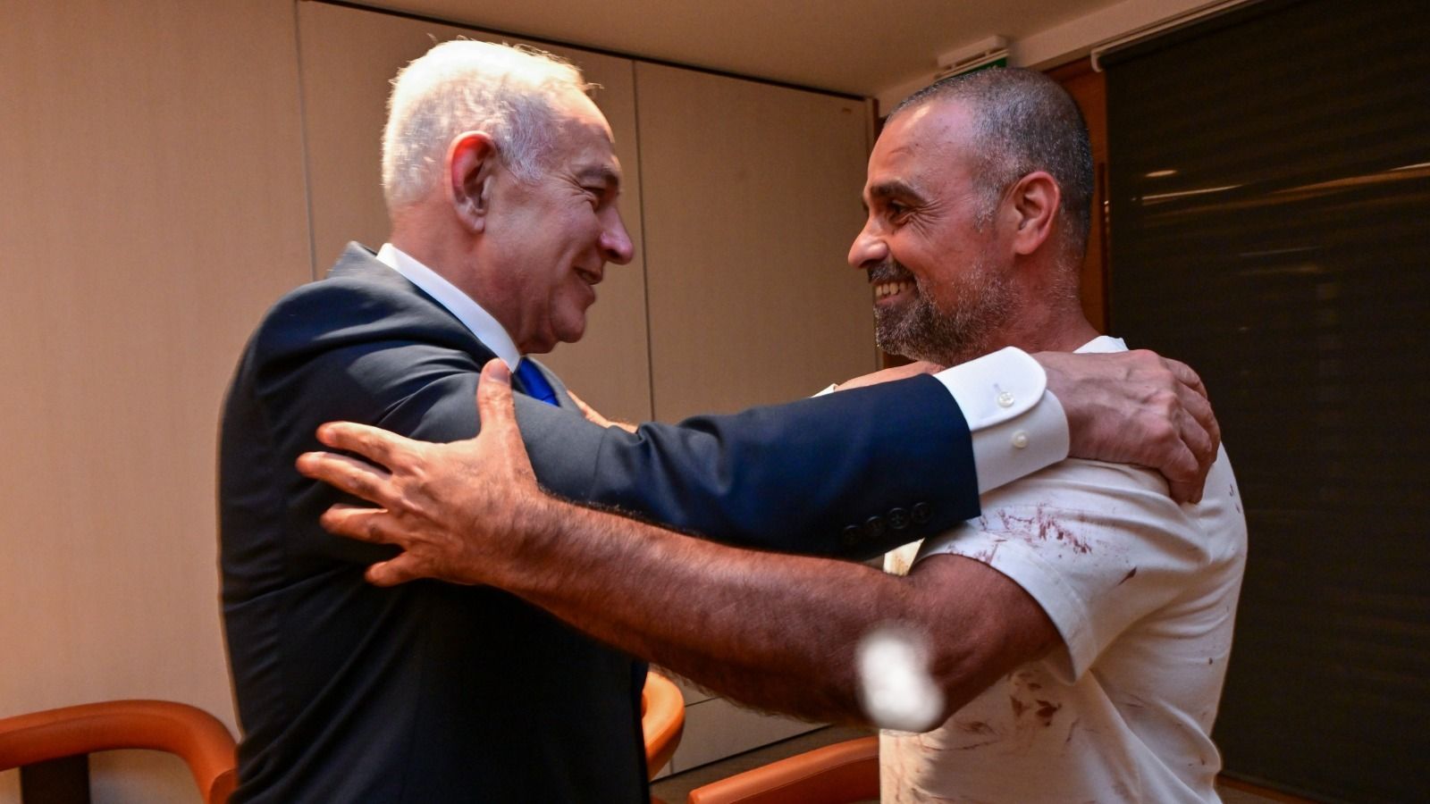 Israel PM Benjamin Netanyahu with Yaniv Hayun.