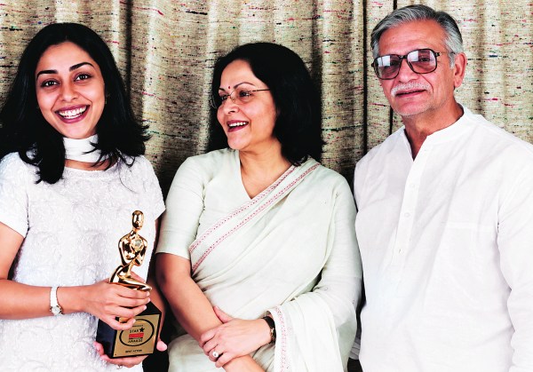 Gulzar with Rakhee and Meghna Gulzar