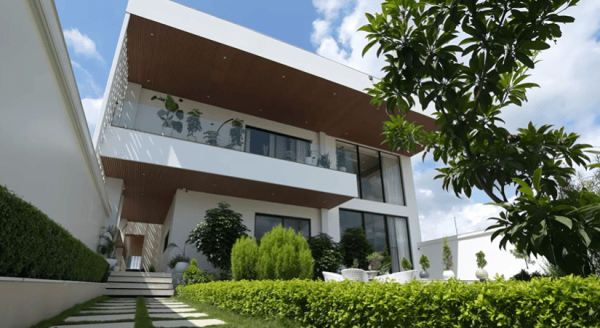 Sourav Joshi's bungalow in Haldwani