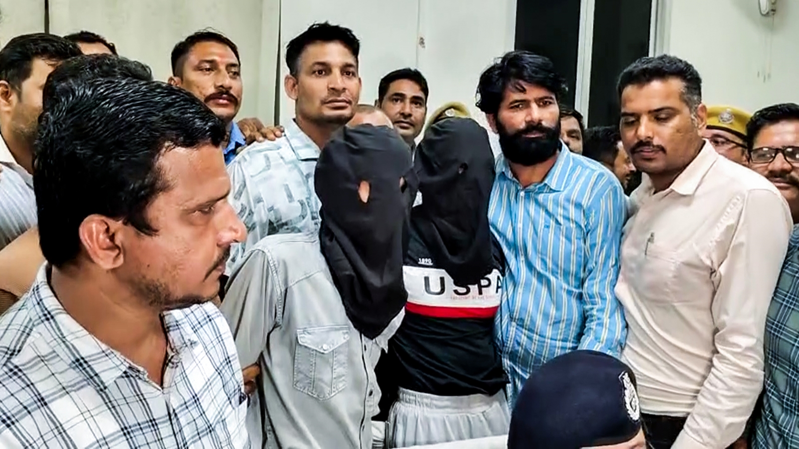 Tiger Shroff attack case: 2 women among four held in Delhi for supplying weapon