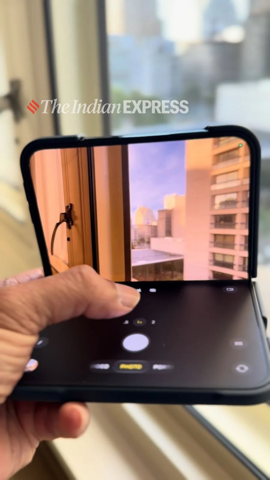 Apple iPhone Duo