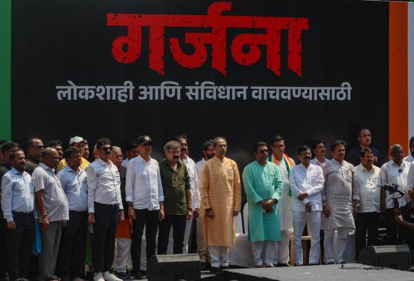 Shiv Sena (UBT) and MNS workers stage a joint protest near CSMT in Mumbai, demanding the resignation of Chief Election Commissioner Gyanesh Kumar. (Express photos by Akash Patil)
