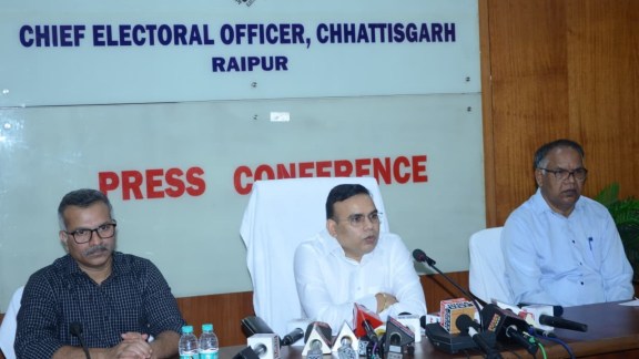 Madhya Pradesh relieves Deputy Chief Minister's OSD, Madhya Pradesh liquor-shop contracts, Deputy Chief Minister Jagdish Devda, Bhopal, Madhya Pradesh government, Indian express news, current affairs