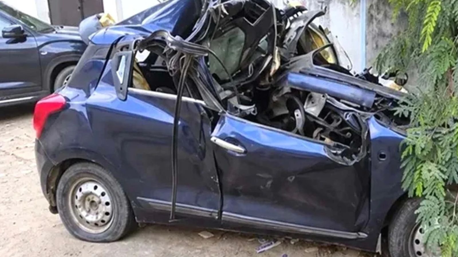 Delhi-Mumbai Expressway crash: How rescuers kept trapped siblings alive