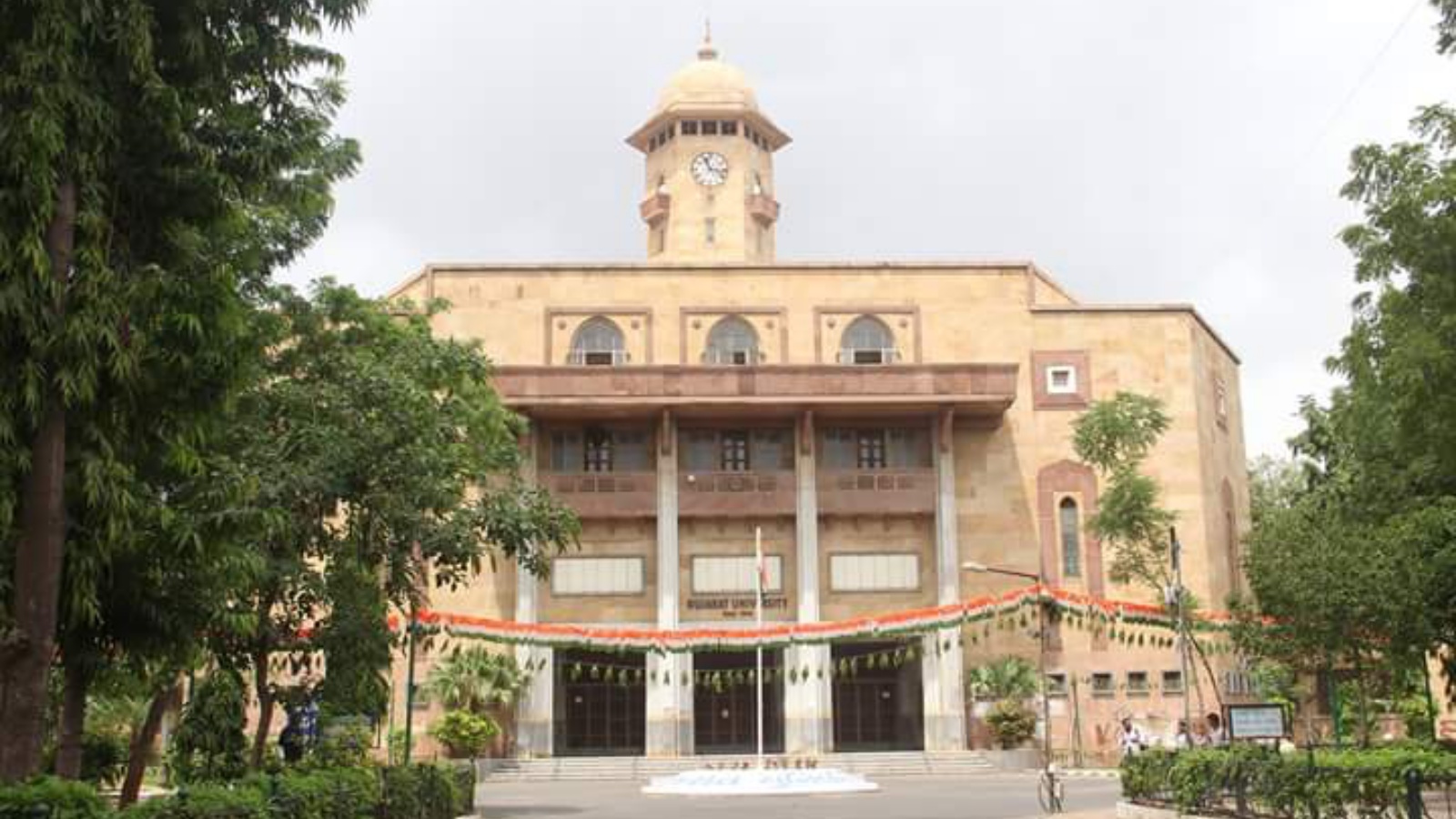 Gujarat University online courses see 6-fold rise in registrations