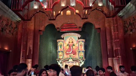 Dum Dum Park Bharat Chakra Club's Durga Puja theme, ‘Bonger Rath Katha’, portrays the Rath as a symbol of Bengal’s cultural journey. (Express photo by Partha Paul)