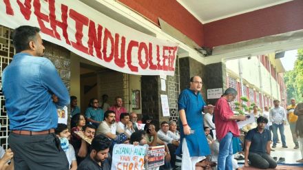 Responding to the allegations of admission irregularities, Principal Anju Srivastava had said that admissions were handled centrally by Delhi University (DU).
