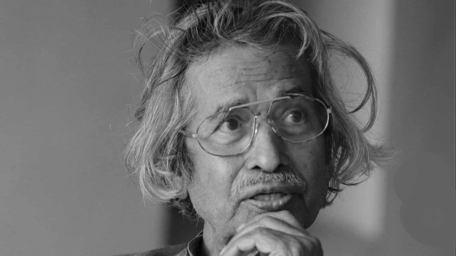 Artist Jogen Chowdhury, known for blending tradition imagery with modern style, dies at 87