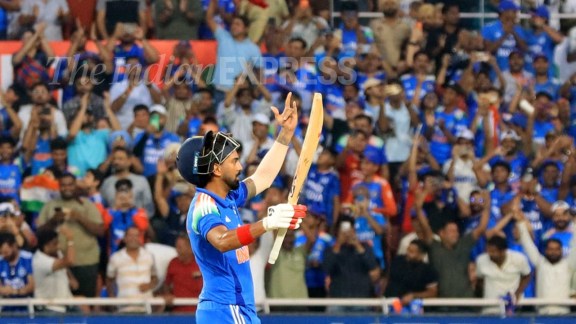 KL Rahul ensured that India scored close to 350 despite their top order not firing the way they did in the first two ODIs. (Express Photo by Kamleshwar Singh)