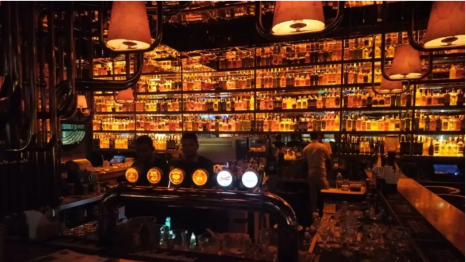 Delhi rolls out liquor booking app, AAP threatens city-wide protest