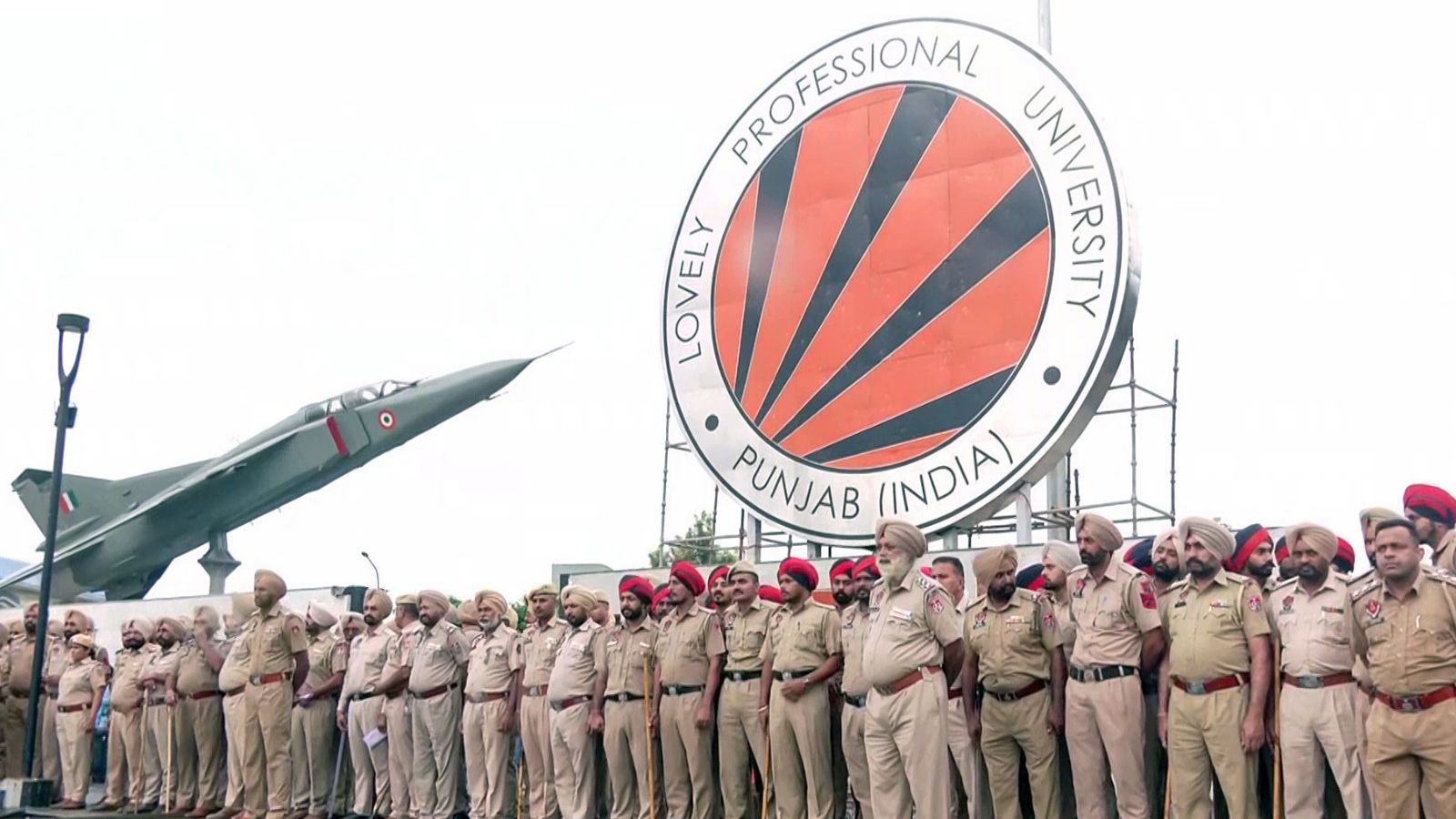 Three FIRs over violence in LPU, 18-hour NH-44 blockade; police book unidentified persons – national Three FIRs over violence in LPU, 18-hour NH-44 blockade; police book unidentified persons – national