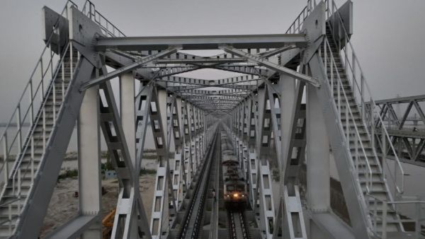 New rail bridge at Mokama to boost train connectivity in Bihar.