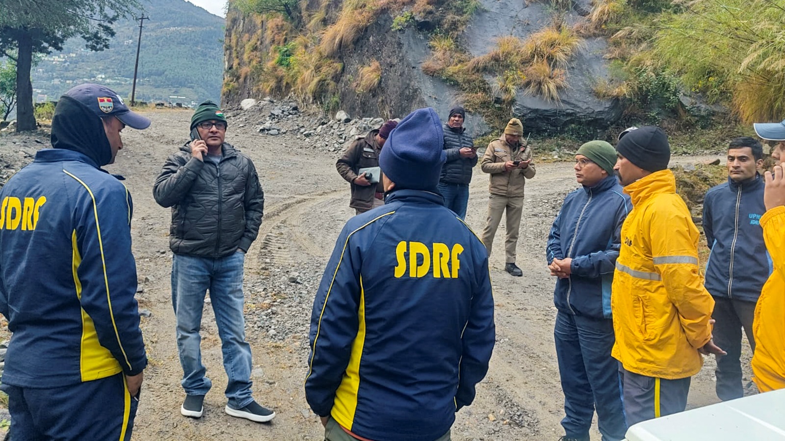 Pilot, five pilgrims killed as helicopter returning from Badrinath crashes
