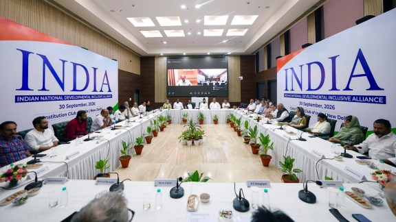 Rahul Gandhi, Mallikarjun Kharge, Narendra Modi, Mamata Banerjee for larger Opposition, Mamata Banerjee, INDIA bloc parties, Election Commission rift, Special Intensive Revision SIR, Chief Election Commissioner Gyanesh Kumar, 13 crore voters deleted, Form 6 declaration controversy, INDIA bloc joint protest, Mallikarjun Kharge Rahul Gandhi, Sukhbir Singh Sandhu Vivek Joshi dissent, ECINET portal updates, opposition vote chori allegations