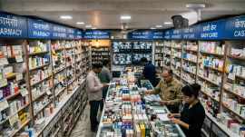 UP government, UP government hospital pharmacies, UP government hospital pharmacies display prices of medicines, prices of medicines, Uttar Pradesh Food Safety and Drug Administration (UPFSDA), Lucknow news, Uttar pradesh news, Indian express, Current affairs