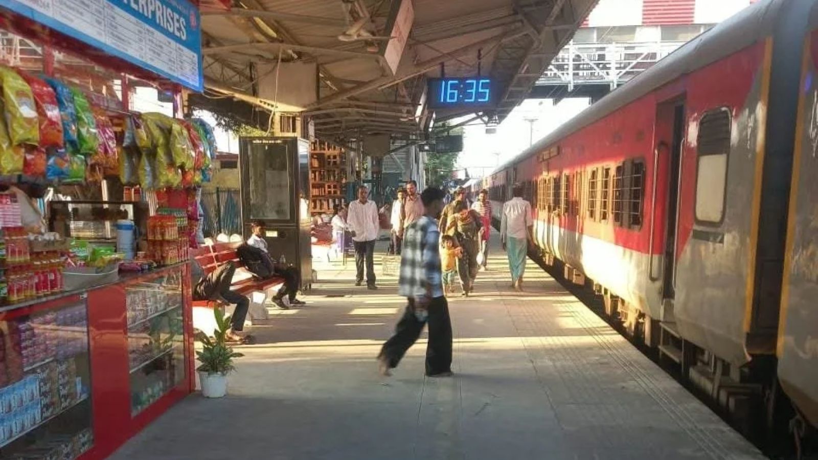 Diwali 2026 Train Booking Alert: Reservation counters at several locations in Delhi-NCR to remain closed on November 8