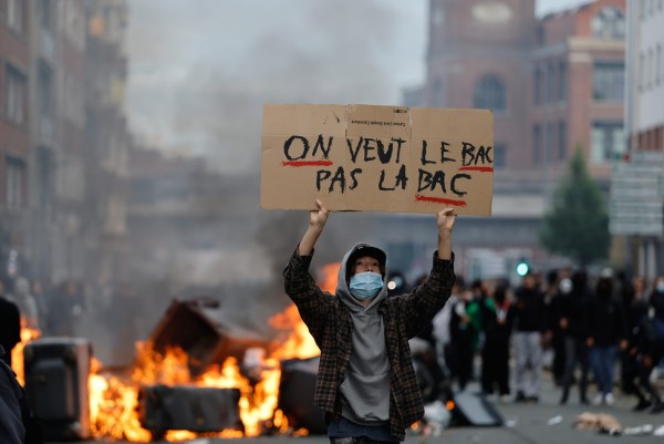 france school protests
