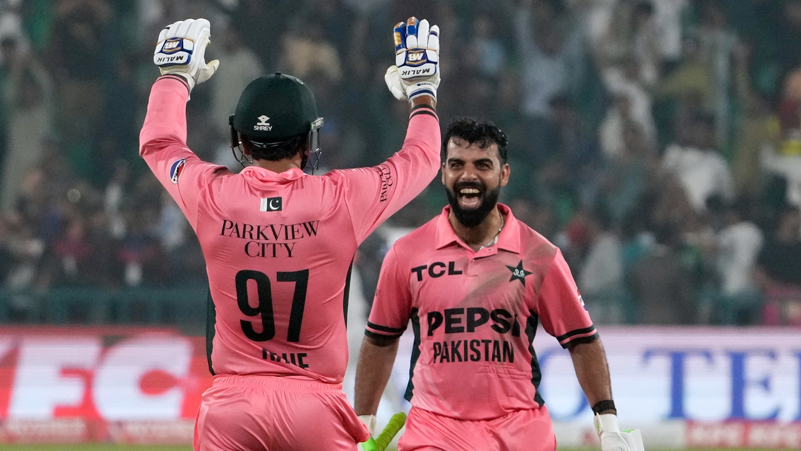 Pakistan Defeats England in Record ODI Chase