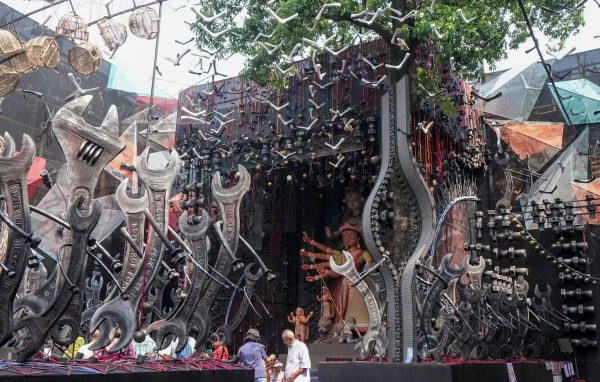 A 'theme' pandal Kolkata. (PTI)